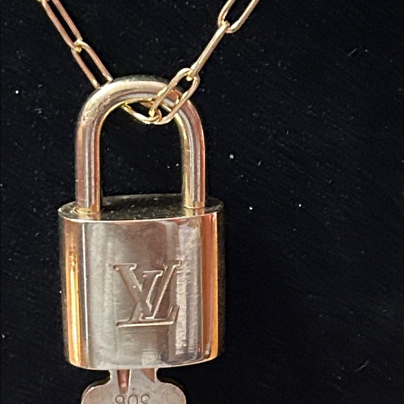 Louis Vuitton #306 Gold-tone LV Padlock Pendant Necklace on 20” Paperclip Chain - Picture 8 of 9